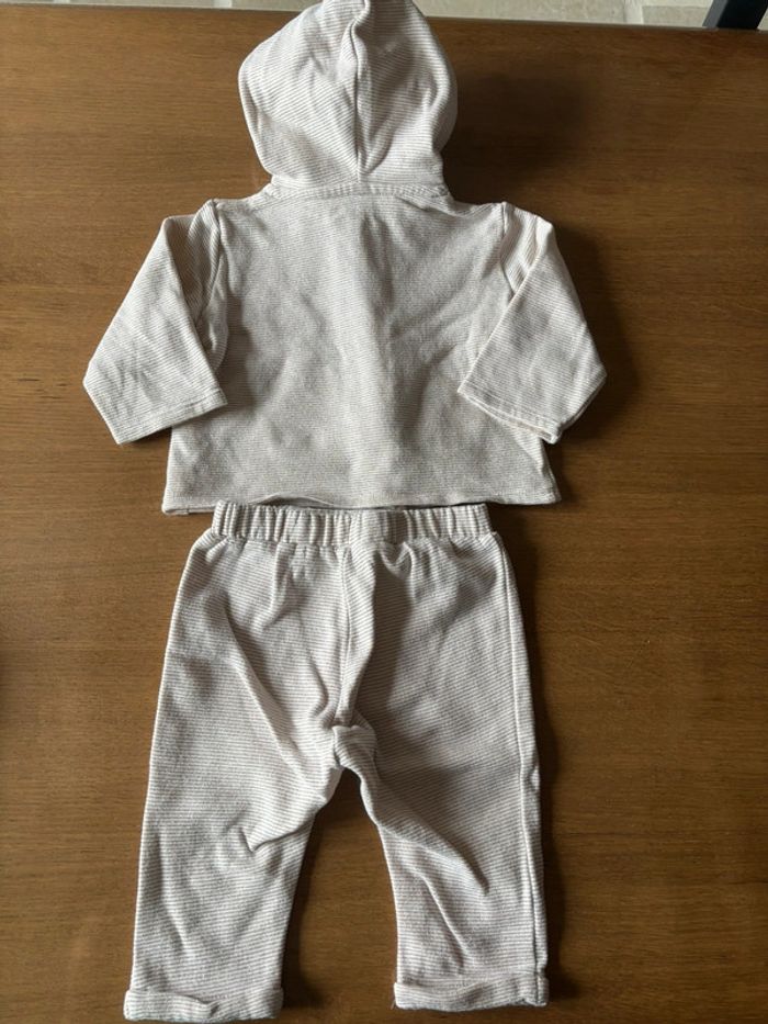 Ensemble beige brillant - photo numéro 2