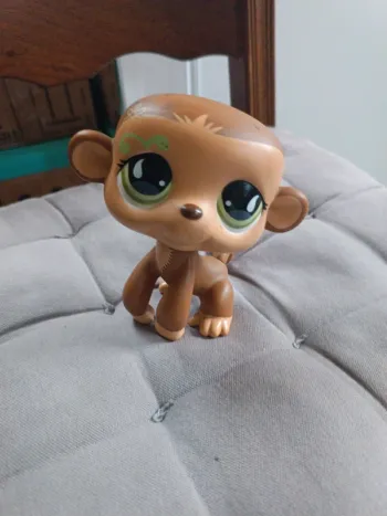 Singe articulé Hasbro 10 cm