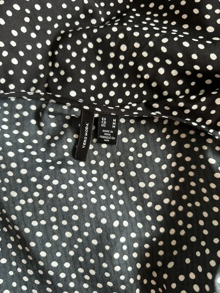 Robe neuve cache cœur  Vero Moda taille M - photo numéro 5