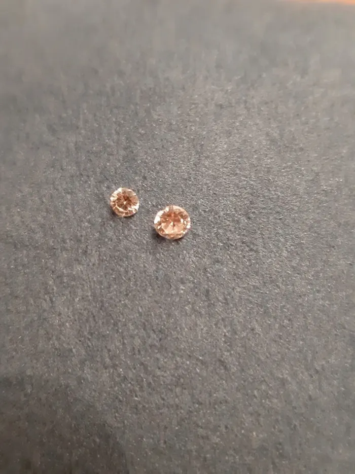 2 diamants naturels - photo numéro 11