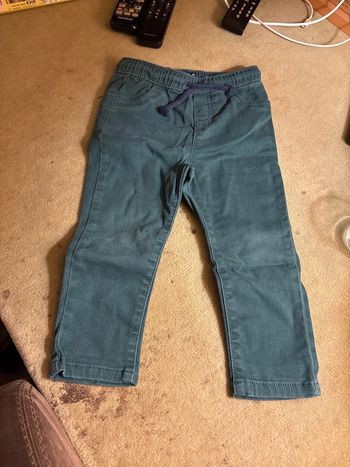 Pantalon in extenso