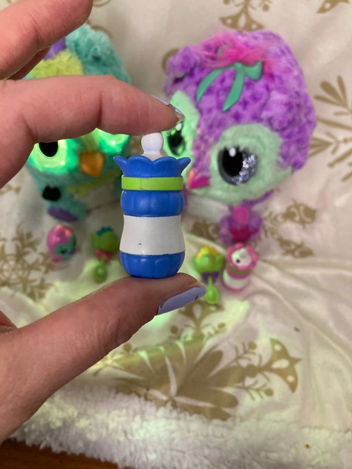 Lot de deux Hatchimals et leurs accessoires - photo numéro 5