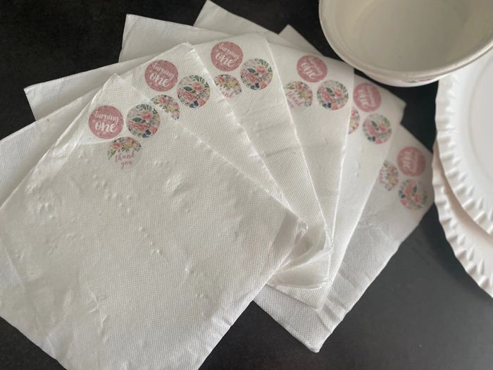 Lot vaisselle birthday thème fleuri champêtre one - photo numéro 2