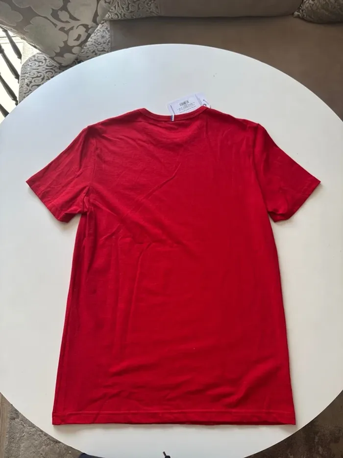 T-shirt Le Coq Sportif Rouge – Taille S – Neuf avec Étiquette - photo numéro 4