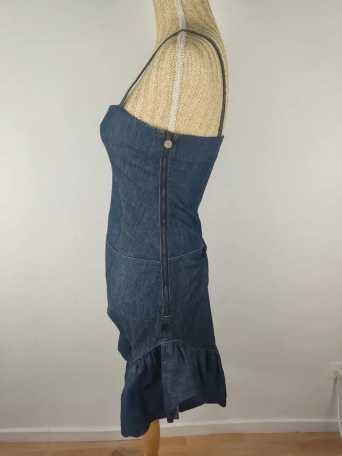 Robe asymétrique et froncée à bretelles en jeans bleu marine vintage taille 38 Christian Lacroix - photo numéro 3