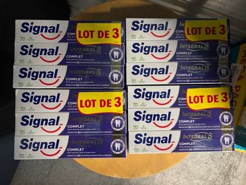 Lot de 12 dentifrice signal intégral 8