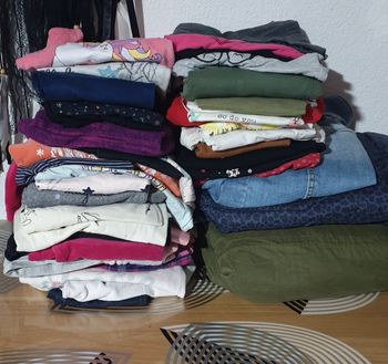 Lot vêtements fille 8 ans