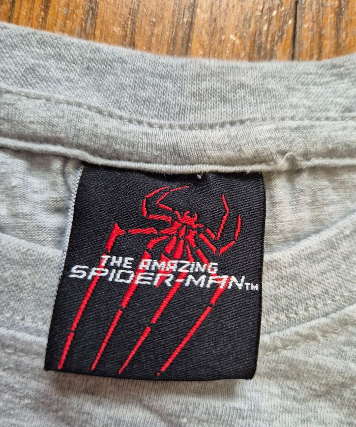 T-shirt manche longue garcon gris spiderman Taille 10 ans - photo numéro 2