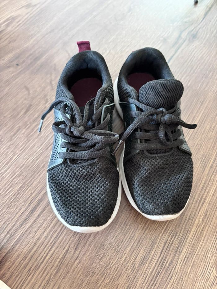 Baskets à lacets
