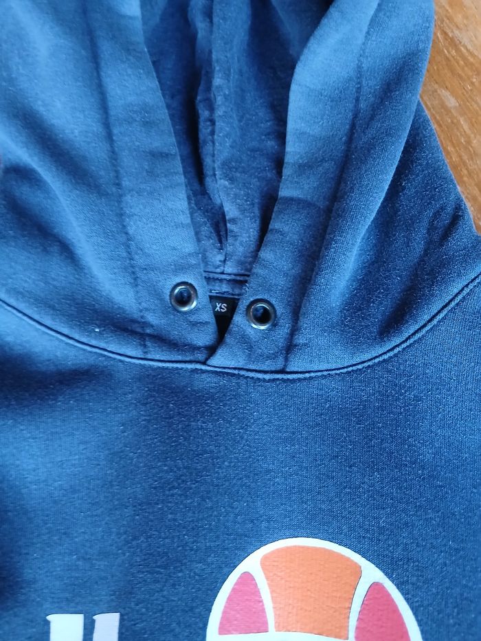 Sweat ellesse - photo numéro 4