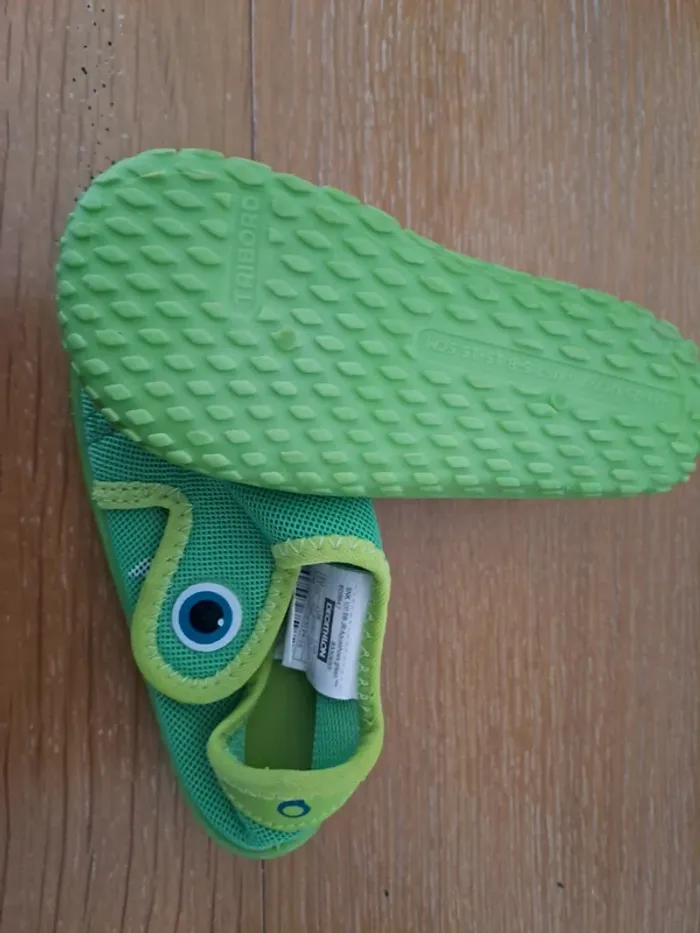 Chaussures aquatiques 24-25 - photo numéro 3
