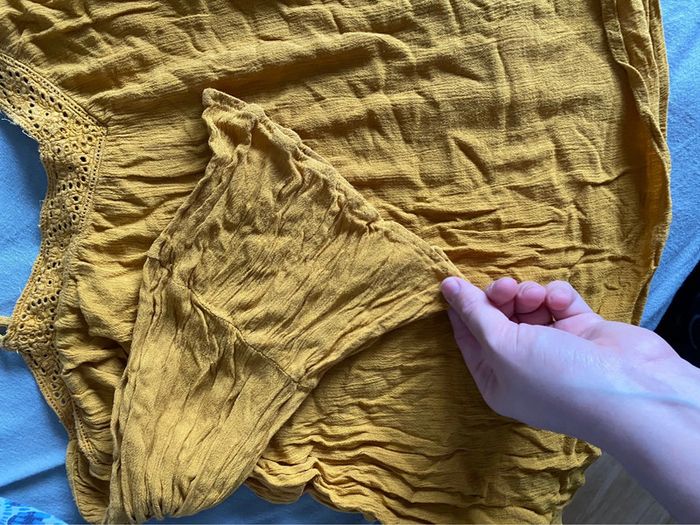 Petit haut moutarde - photo numéro 2