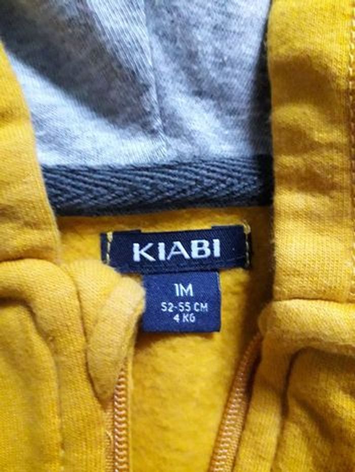 Sweat zippé kiabi 1mois - photo numéro 3