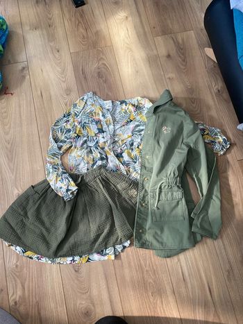 Ensemble veste jupe et Chemise