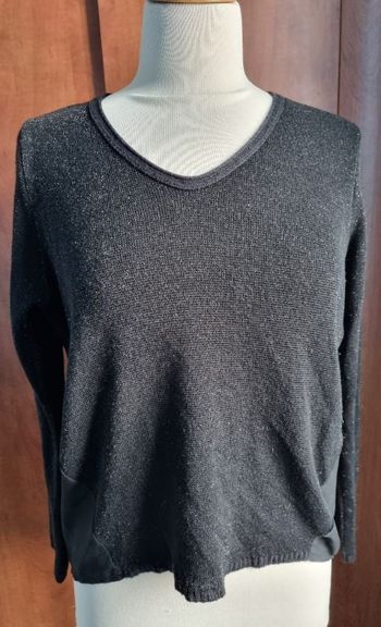 Pull noir pailleté taille 1 (S)
