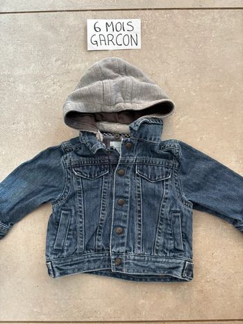 Blouson en jean à capuche