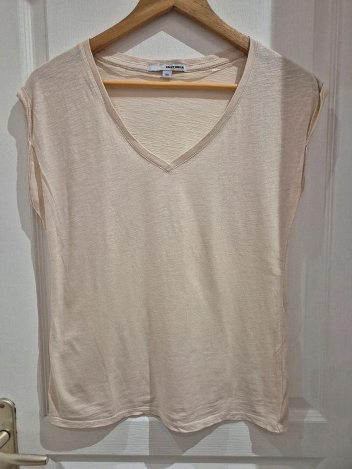 T-shirt col V #tallyweijl 38