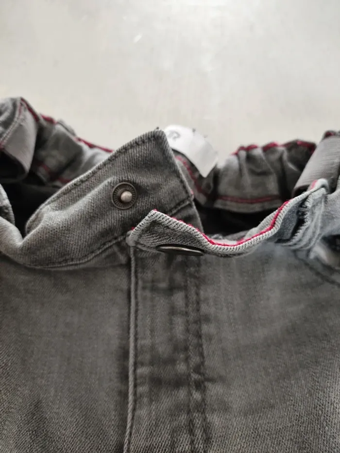 Jean gris La Redoute – 12 ans – Très bon état comme neuf - photo numéro 10