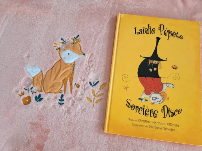 Laidie pépète sorcière disco