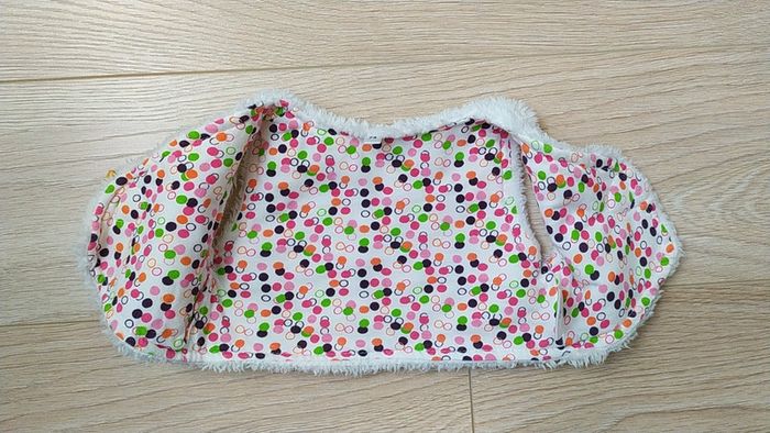 Boléro gilet blanc chaud 3/6 mois - photo numéro 3