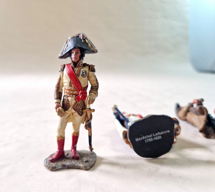Lot de 4 figurines en plomb , peinte à la main  , Napoléon - photo numéro 4