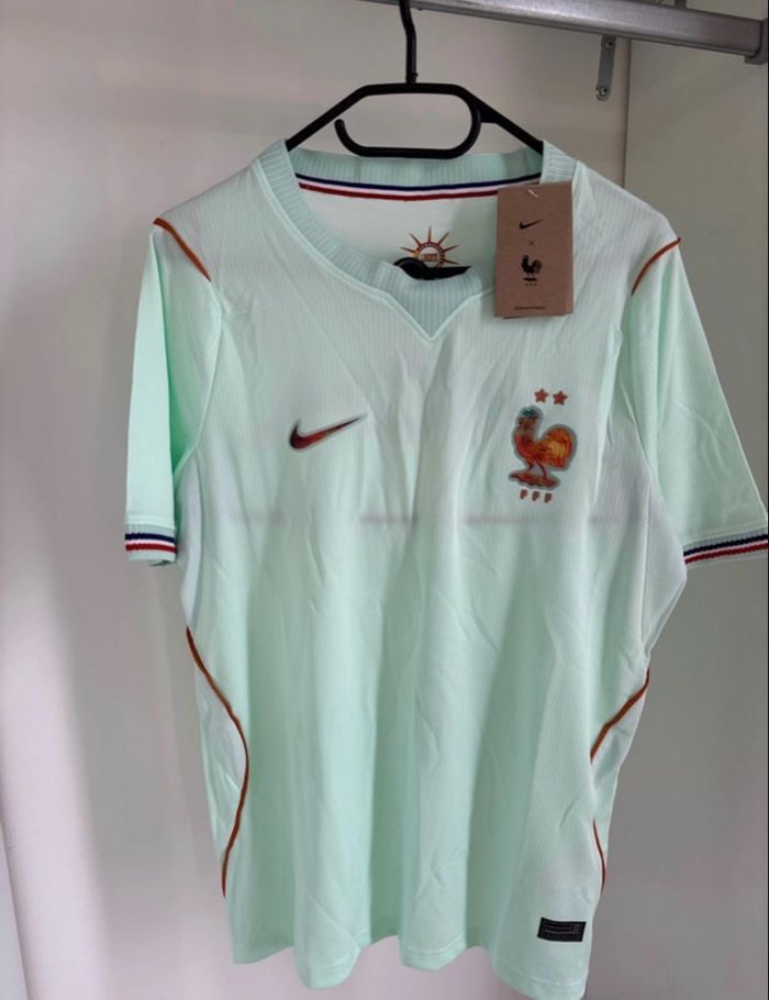T-shirt de l’Équipe de France édition 2026 🇫🇷 Taille S – - photo numéro 4