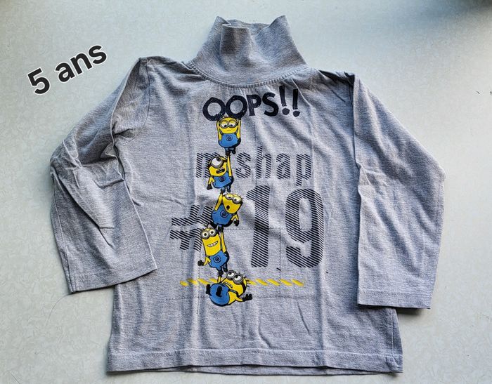 Lot vêtements 5 ans Garçon - photo numéro 2