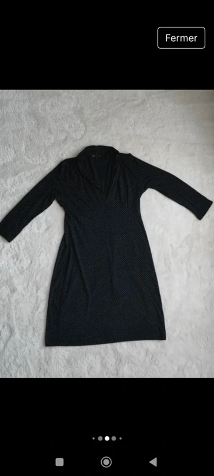 Robe noir à pois blanc Agnès B taille 2 moulante manches 3/4 - photo numéro 4