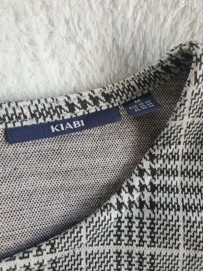 Robe M a carreaux noire et blanches neuve - photo numéro 3