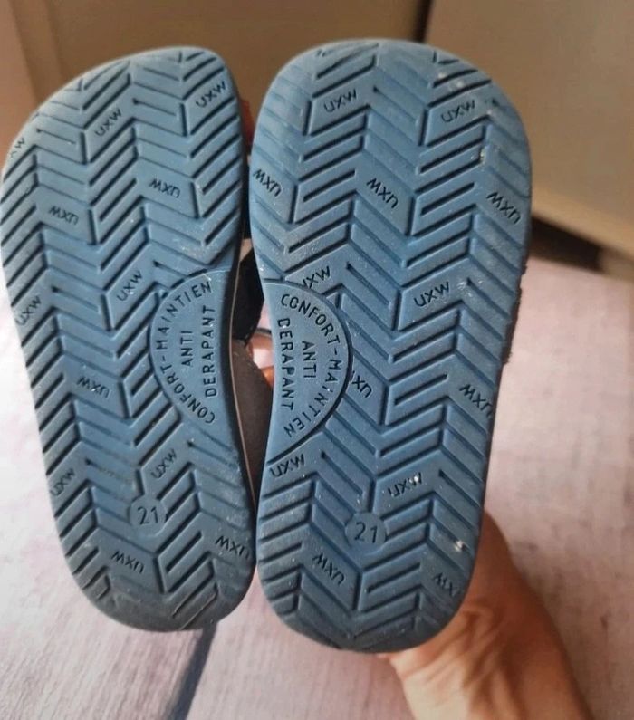 Chaussures sandales Saxo Blues cuir T 21 - photo numéro 4