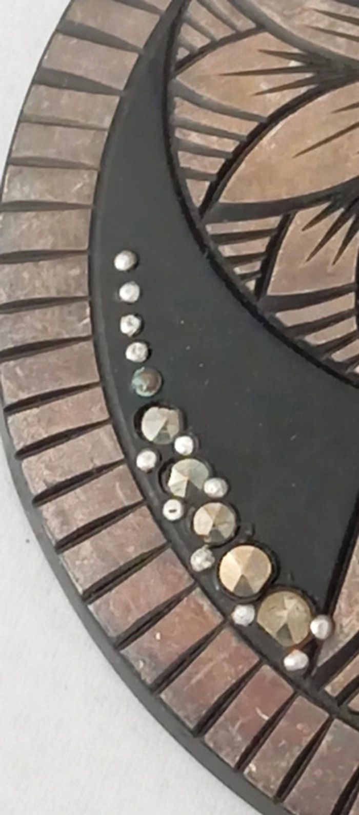 Broche ronde ancienne - photo numéro 5