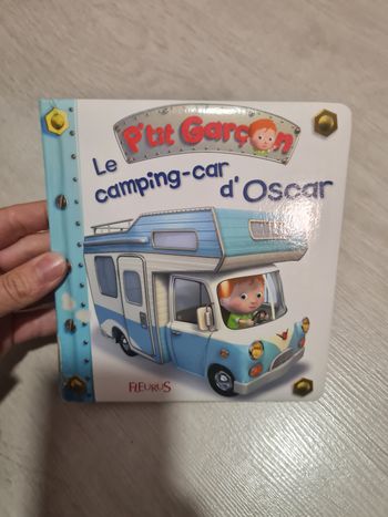 Livre P'tit Garçon Le Camping car d'Oscar 