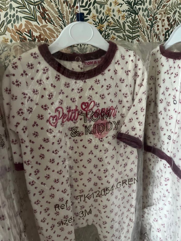 Pyjama - photo numéro 2