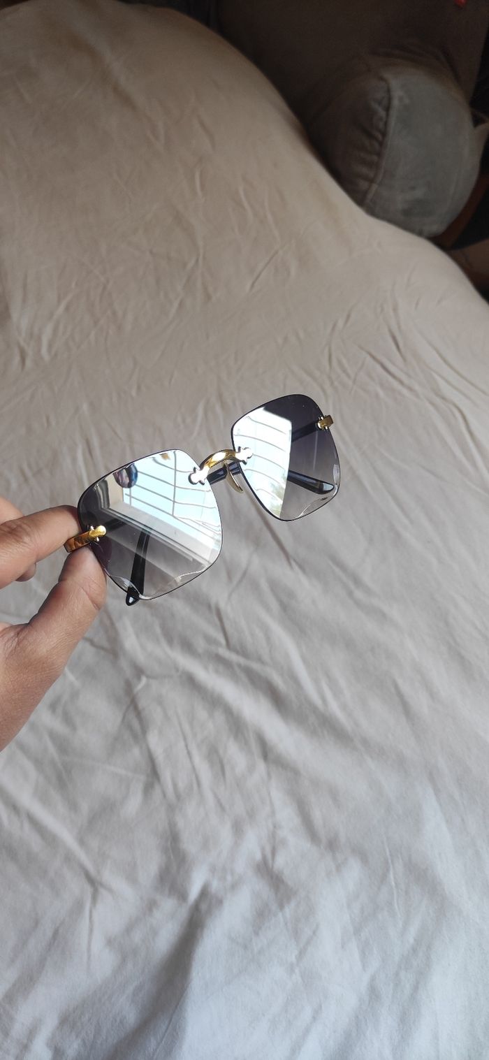 Lunettes de soleil - photo numéro 5