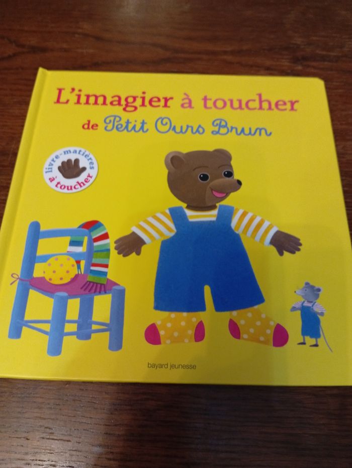 L'imagier à toucher de petit ours brun