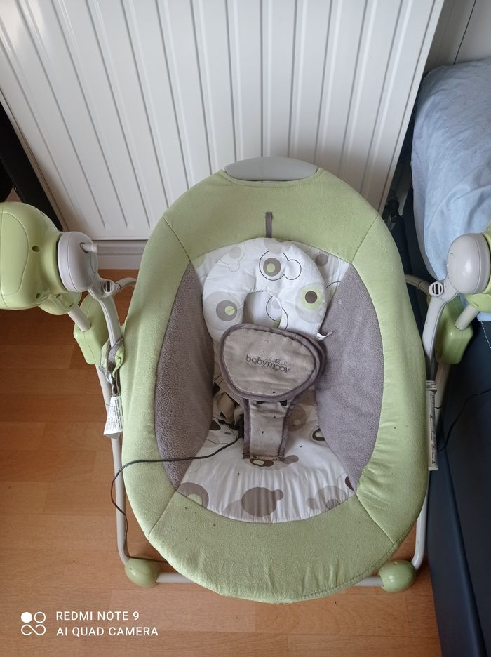 Balancelle avec fil de branchement