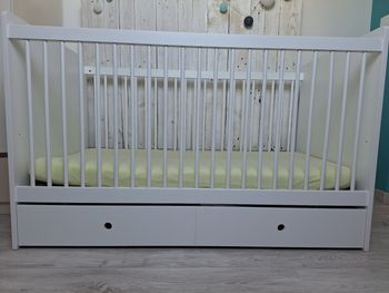 Lit bébé modulable