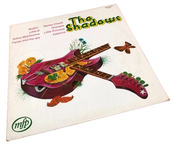 Vinyle 33 tours The  Shadows Walkin' (1972) MFP Music For Pleasure 2M046-05589