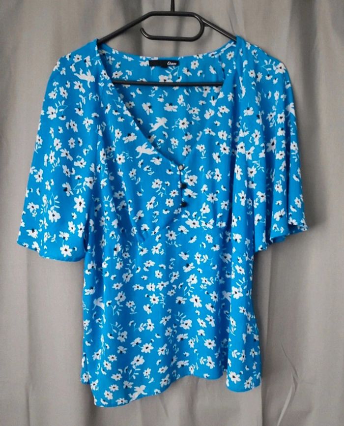 Tunique marque Etam
Taille 44
Neuve