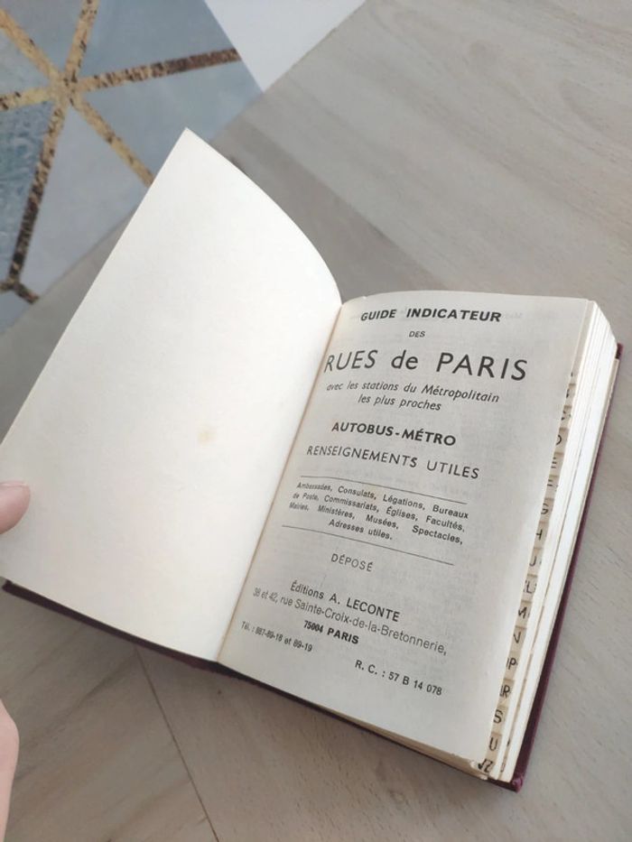 Plan de Paris vintage par arrondissement et communes de banlieue Leconte éditeur - photo numéro 7