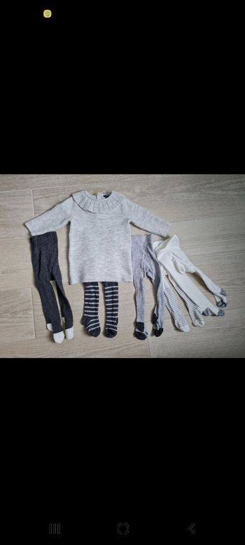 Lot robe pull + 5 paires collants