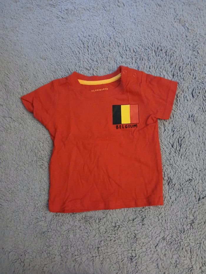 Tee shirt