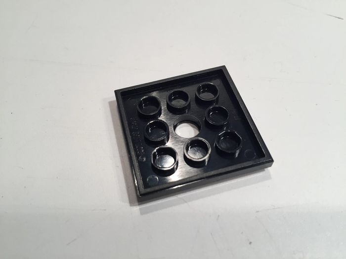 lot x2 Plateau noir tournant 4x4 Base carrée Verrouillable 61485 pièce détachée lego #A14 - photo numéro 2