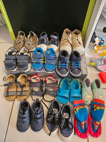 Lot chaussures garçon mélangé
