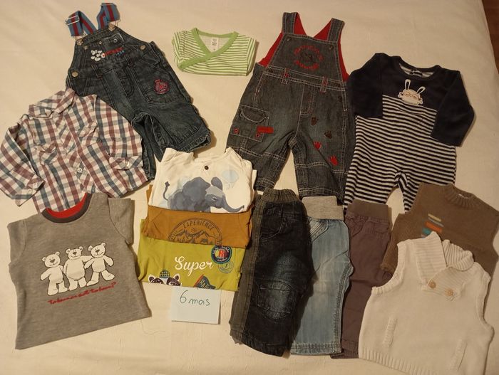 Lot vêtements bébé garçon 6 mois