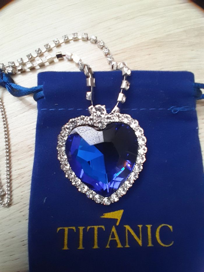Collier Titanic, collier coeur océan porté par Rose dans le film - photo numéro 2