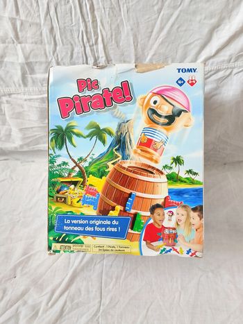 Pic pirates tomy complet
