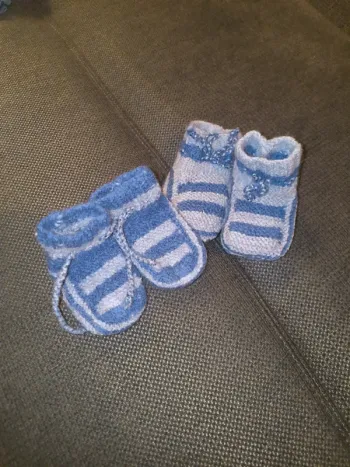 2 paires de chaussons bébé
