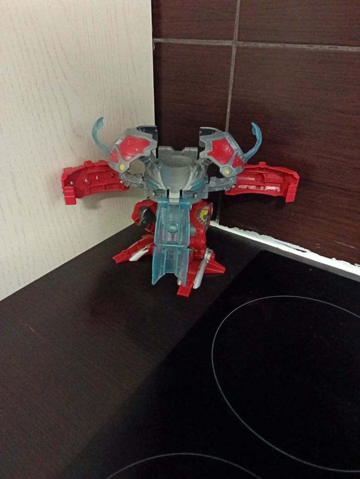 Grand Bakugan - photo numéro 3
