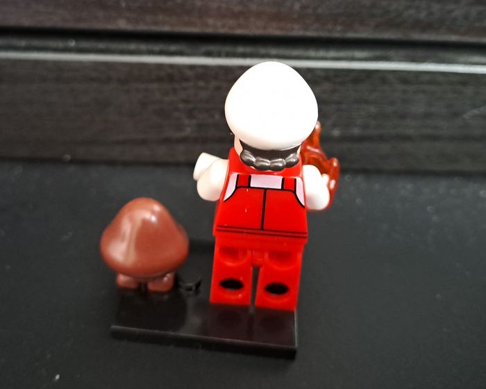 Figurine Mario blanc type Lego - photo numéro 5